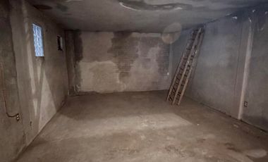 CASA IDEAL PARA NEGOCIO SOBRE AVENIDA PRINCIPAL en Colonia San Martín de las Pirámides, Estado de México