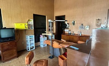 CASA IDEAL PARA NEGOCIO SOBRE AVENIDA PRINCIPAL en Colonia San Martín de las Pirámides, Estado de México