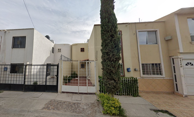 CASA EN C. GARCIA ORTIZ, AMISTAD, TORREON, COAHUILA. ¡NO CREDITOS!
