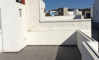 Se Vende Casa en Britania la Calera