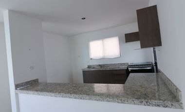 Privada Botanico Conkal Casa 3 Habitaciones Y Alberca En Renta