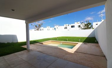 Privada Botanico Conkal Casa 3 Habitaciones Y Alberca En Renta