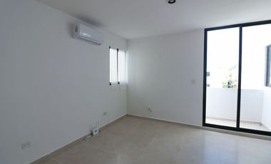 Privada Botanico Conkal Casa 3 Habitaciones Y Alberca En Renta