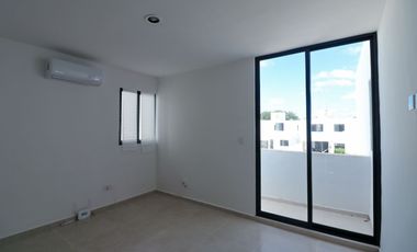 Privada Botanico Conkal Casa 3 Habitaciones Y Alberca En Renta