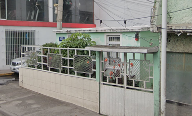 Casa 🏡 de oportunidad en Calle Sur 19, No. Exterior 82, Col. Agrícola Oriental, Alcaldía Iztacalco ✨💵