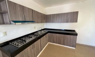 🏠CASA HABITACIÓN UBICADA EN EL FRACCIONAMIENTO RINCÓN DE LOS NOGALES EN PATZCUARO MICHOACAN