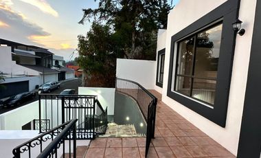 🏠CASA HABITACIÓN UBICADA EN EL FRACCIONAMIENTO RINCÓN DE LOS NOGALES EN PATZCUARO MICHOACAN