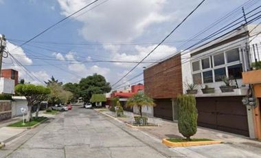 CASA EN REMATE EN CIUDAD SATELITE CDMX