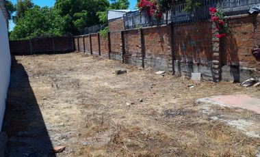 Se vende terreno urbano a 3 cuadras de plaza de Linares