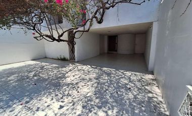 Casa con excelente ubicación en Col. Mexico