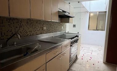 Casa con excelente ubicación en Col. Mexico