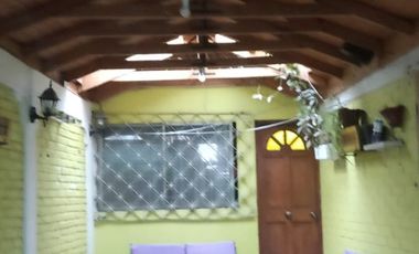 Casa de dos pisos 2D1B EN VENTA - Melipilla