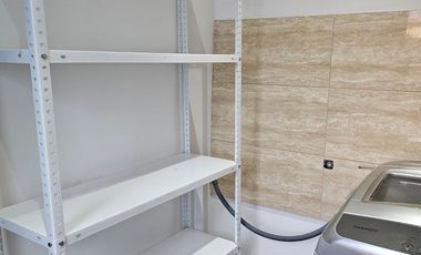 Casa de dos pisos EN VENTA - Excelente oportunidad para familias