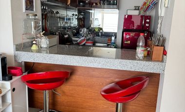 Se vende por viaje departamento 2 d, 2 baños, edifico full
