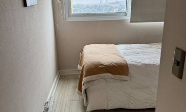 Se vende por viaje departamento 2 d, 2 baños, edifico full