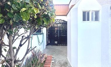 Renta: Casa Amueblada con Amplio Patio en Valle Dorado, Ensenada
