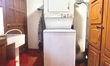 Renta: Casa Amueblada con Amplio Patio en Valle Dorado, Ensenada