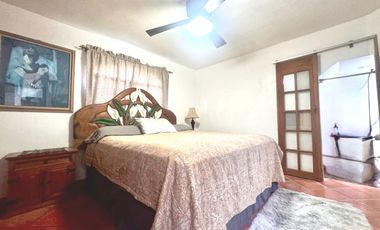 Renta: Casa Amueblada con Amplio Patio en Valle Dorado, Ensenada