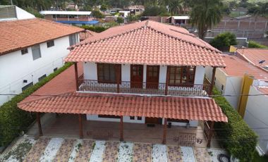 CASA CAMPESTRE EN CONJUNTO CERRADO EN ANDALUCÍA - VALLE DEL CAUCA