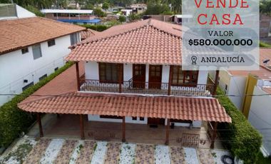 CASA CAMPESTRE EN CONJUNTO CERRADO EN ANDALUCÍA - VALLE DEL CAUCA