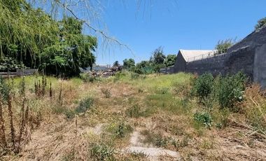 Amplio terreno en venta - para giro habitacional o comercial