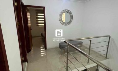 VENTA CASA POR ESTRENAR URB. CIUDAD PALMERA