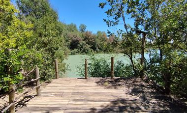Se vende terreno de 3.228 m2 a orilla de lago Colbun