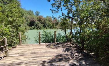 Se vende terreno de 3.228 m2 a orilla de lago Colbun