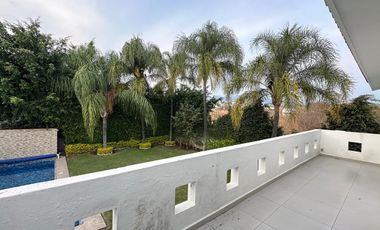 CASA EN VENTA EN FRACCIONAMIENTO LOMAS DE COCOYOC MORELOS