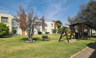 Casa En Remate Bancario Juan C. Bonilla, Colonia Viñedos De Burdeos, Cuanalá, Puebla