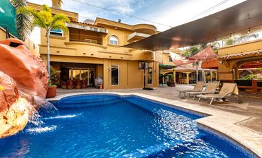 Villa en venta en Las Gaviotas, Puerto Vallarta.