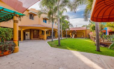 Villa en venta en Las Gaviotas, Puerto Vallarta.
