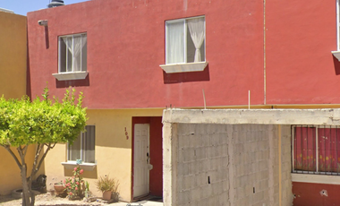 CASA EN PASEO DEL SALVADOR, FLORESTA, GOMEZ PALACIO, DURANGO. ¡¡NO CREDITOS!!