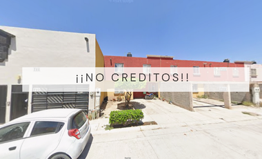 CASA EN PASEO DEL SALVADOR, FLORESTA, GOMEZ PALACIO, DURANGO. ¡¡NO CREDITOS!!