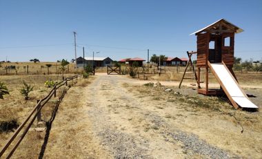 Hermosa parcela con casa de 5 dormitorios - EN VENTA