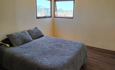 Hermosa parcela con casa de 5 dormitorios - EN VENTA