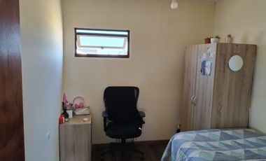 Hermosa parcela con casa de 5 dormitorios - EN VENTA