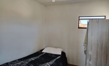 Hermosa parcela con casa de 5 dormitorios - EN VENTA