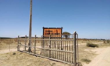 Hermosa parcela con casa de 5 dormitorios - EN VENTA