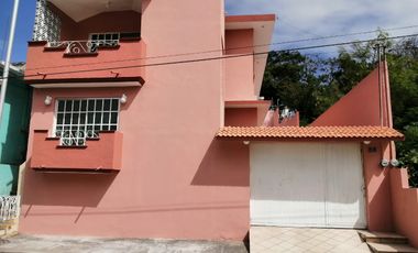 VENDO CASA EN EL CENTRO VERACRUZ