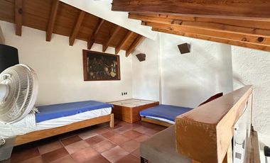 CASA EN VENTA EN FRACCIONAMIENTO LOMAS DE COCOYOC MORELOS