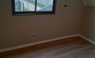 Se vende casa de 3 dormitorios en Linares