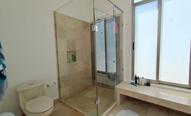 CASA EN VENTA EN FRACCIONAMIENTO LOMAS DE COCOYOC MORELOS