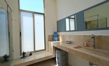 CASA EN VENTA EN FRACCIONAMIENTO LOMAS DE COCOYOC MORELOS