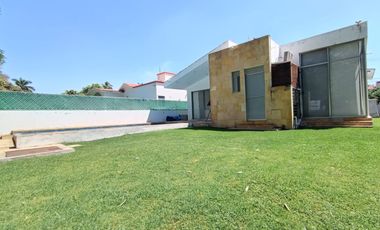 CASA EN VENTA EN FRACCIONAMIENTO LOMAS DE COCOYOC MORELOS