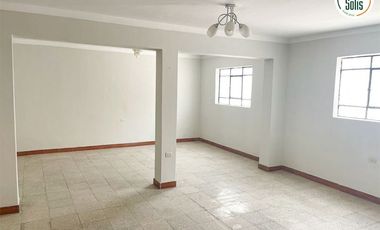 ALQUILA CASA DE 2 PISOS JIRON MIGUEL IGLESIAS, CAJAMARCA
