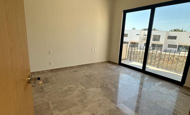 Casa Lake front en venta en El Encanto en Chapala