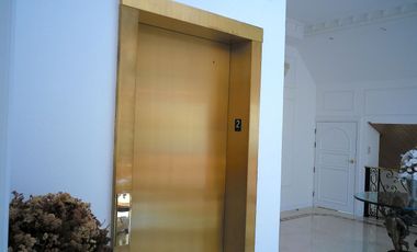 Satelite. Bella y Enorme Mansión, Elegancia, Comodidad