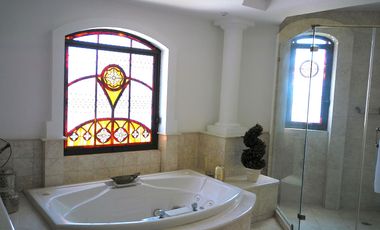 Satelite. Bella y Enorme Mansión, Elegancia, Comodidad