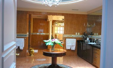 Satelite. Bella y Enorme Mansión, Elegancia, Comodidad